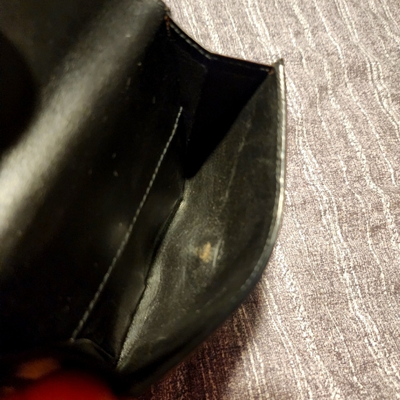 Authentic GUCCI - Suede and Leather Bi-Fold Wallet - Picture 13 of 14